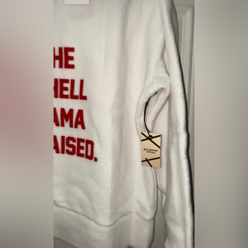 SALE‼️ NWT Daydream Nation Oversized Super Soft And Cute Sweatshirt - Picture 9 of 13